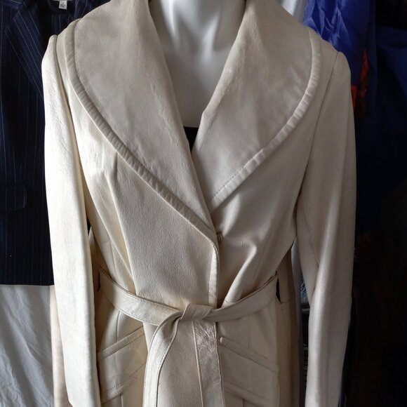 VINTAGE 60'S WHITE LEATHER KNEE LENGTH PEACOAT - Picture 1 of 8